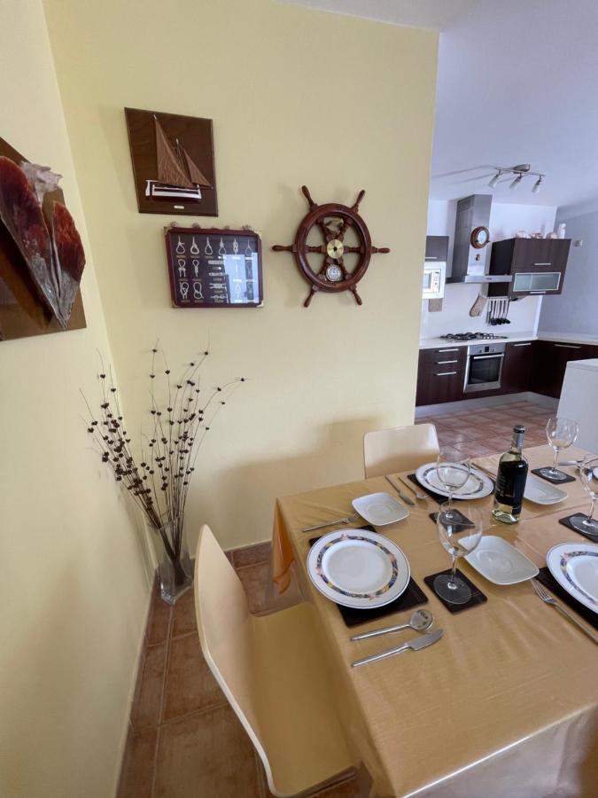 Apartamento Anzuelo Famara Bagian luar foto